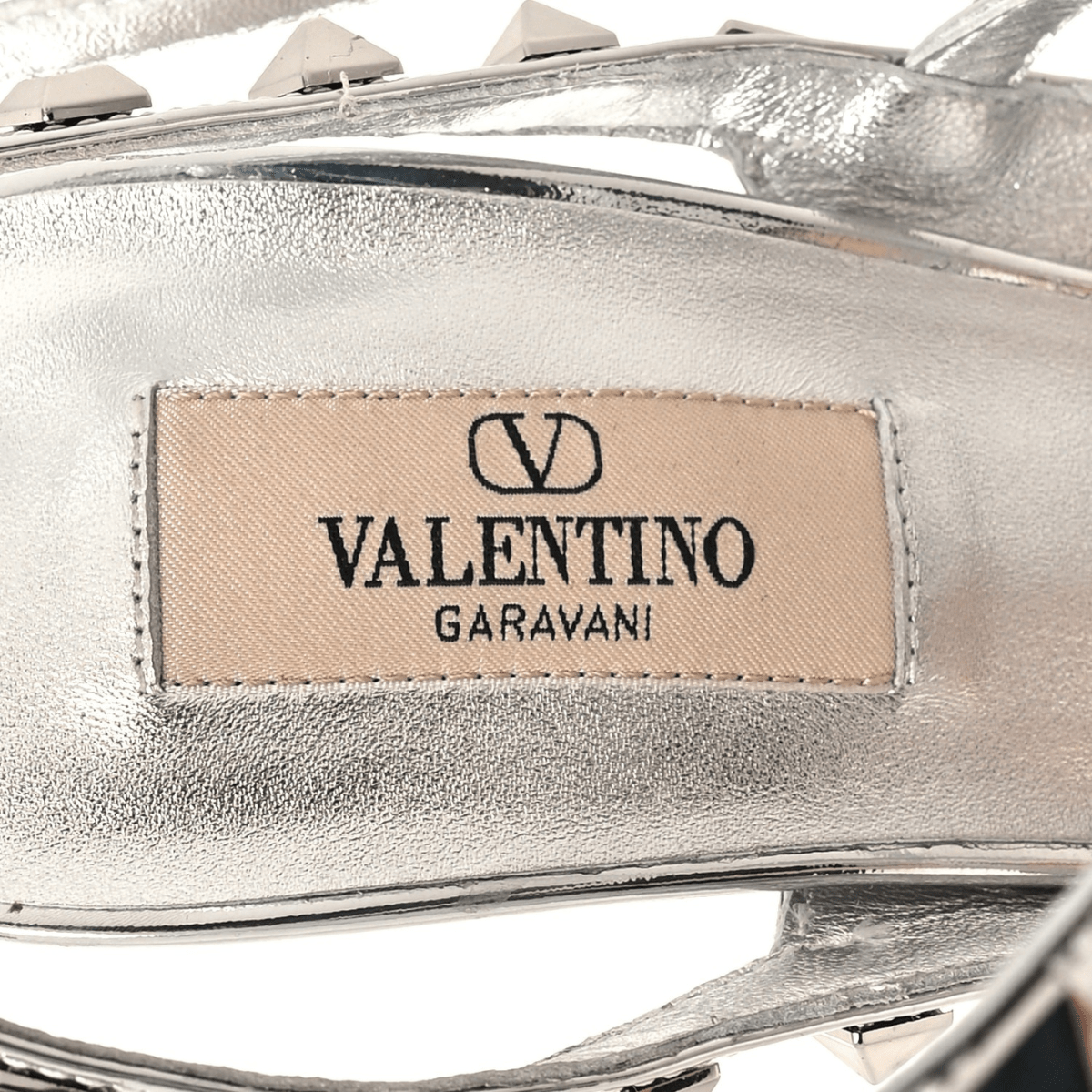 Valentino – Rockstud Silver Bag & Pumps Set