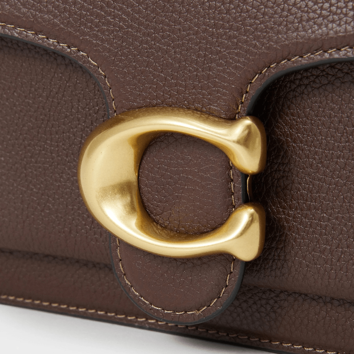 Coach Tabby Shoulder Bag 26