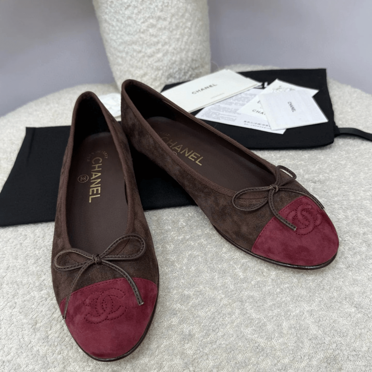 Chanel 25A Ballerinas – Dark Red Chocolate Suede