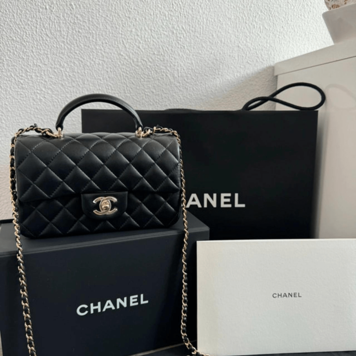Chanel Mini Flap Bag – Black