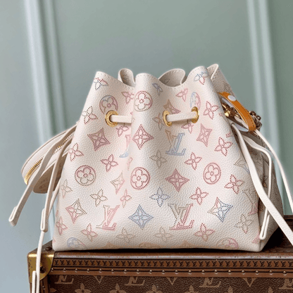 Louis Vuitton – Bella Bag
