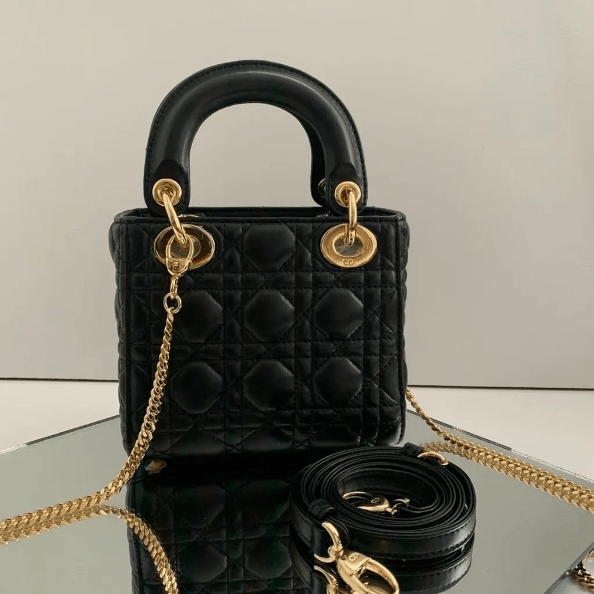 Dior – Set: Mini Lady Dior bag In Black & Dior Chrono Sneakers