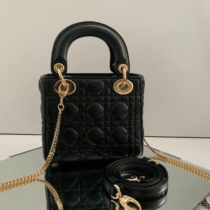 Dior – Set: Mini Lady Dior bag In Black & Dior Chrono Sneakers