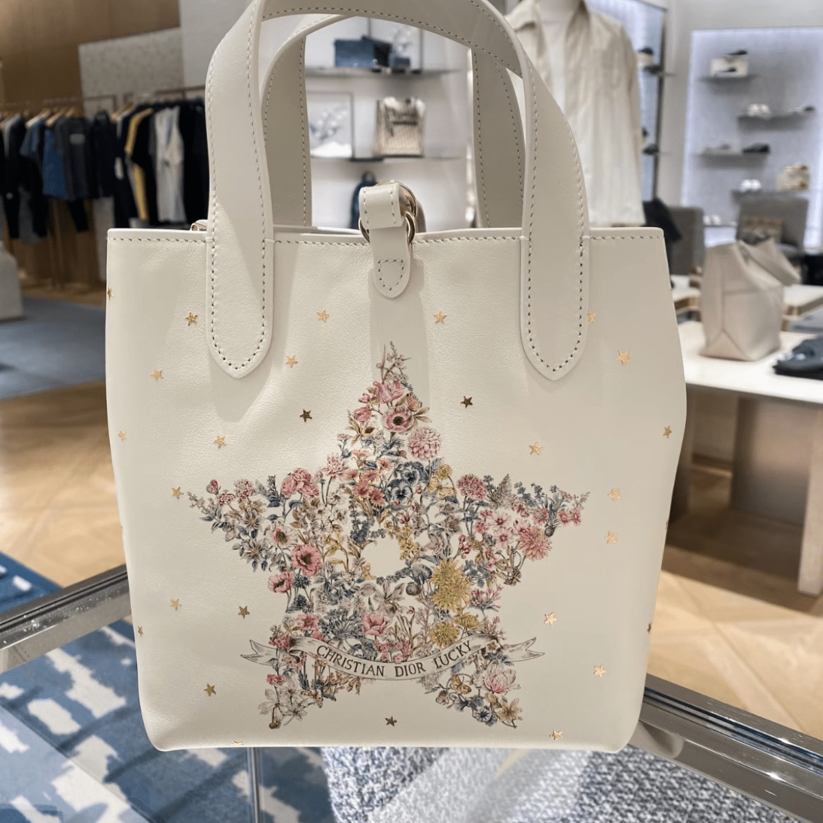 Dior – Lucky Dior Toujours Small Vertikale Tote Bag