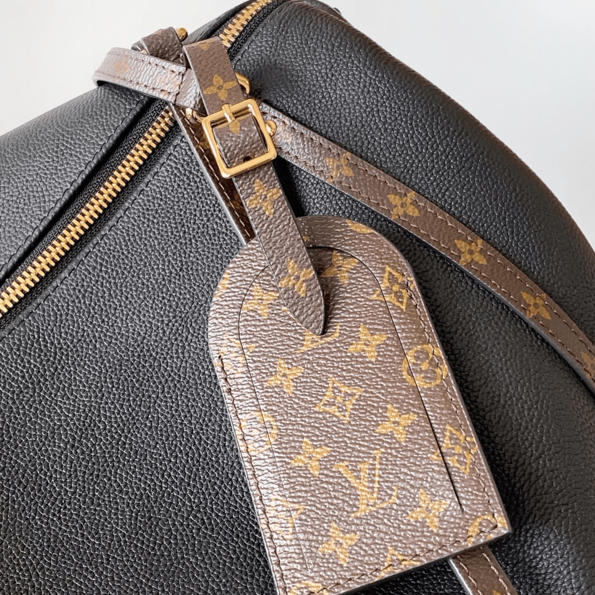 Louis Vuitton – Express PM Bag
