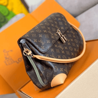 Louis Vuitton – Hide Away MM Bag