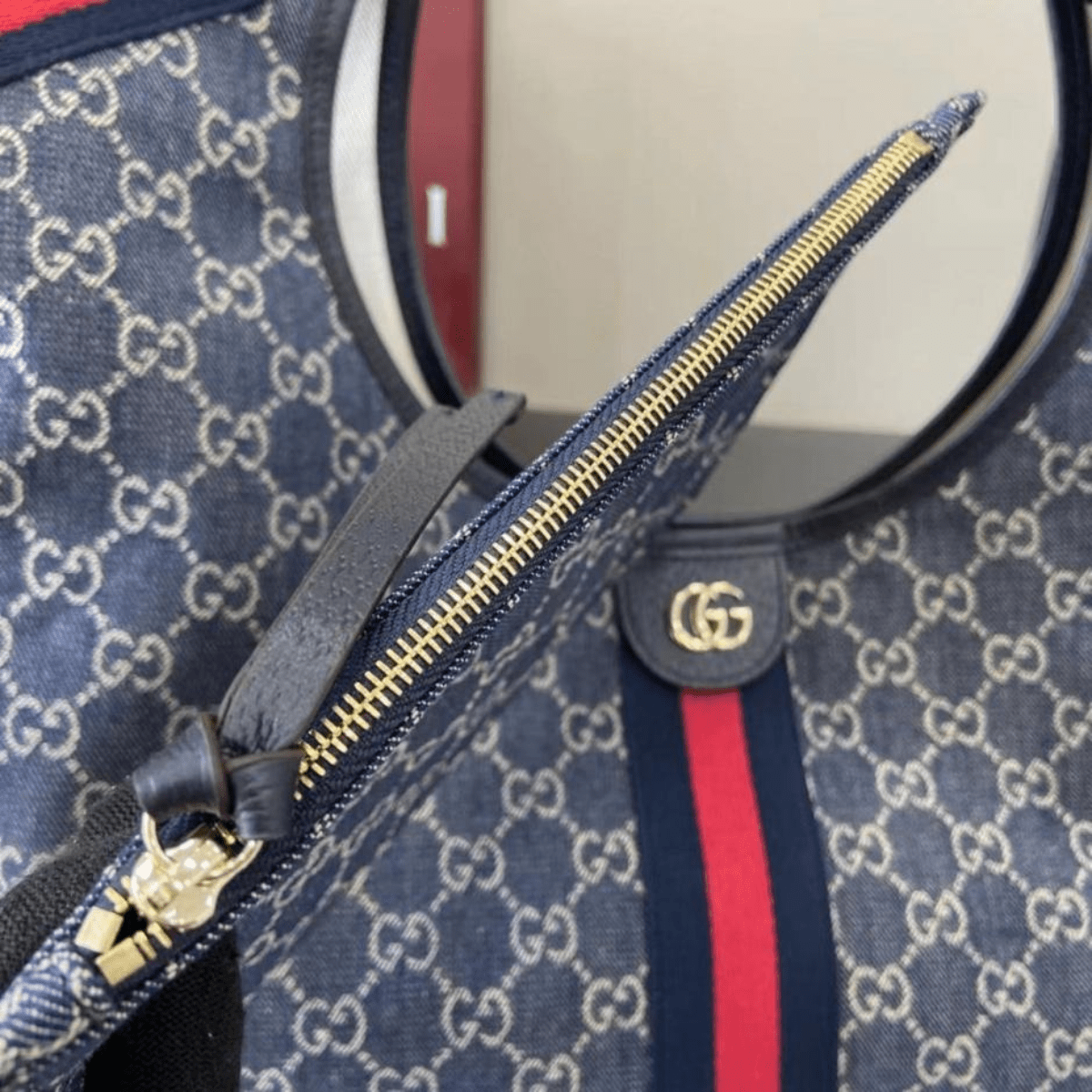 Gucci Giglio Large Shopper