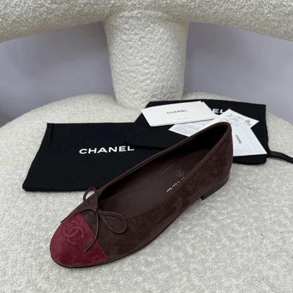 Chanel 25A Ballerinas – Dark Red Chocolate Suede