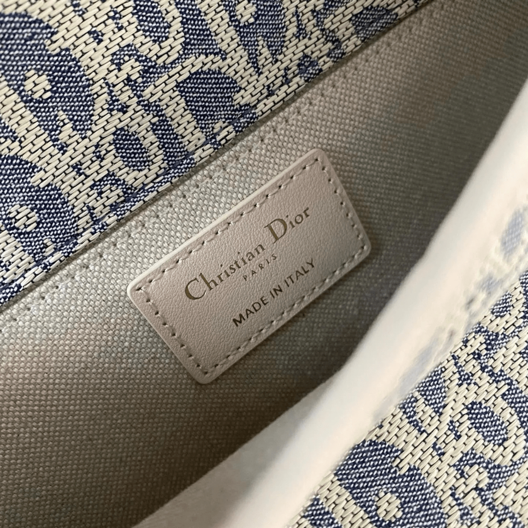 Dior 30 Montaigne Medium Satchel Bag