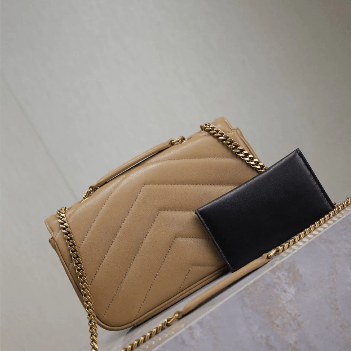 Saint Laurent – Loulou Small Matelassé lambskin bag