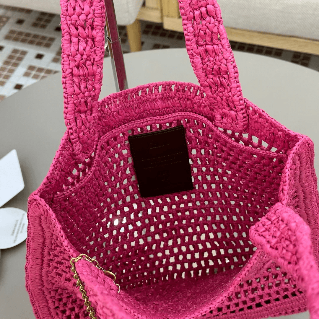 Chloé – Summer Banana Raffia Bag