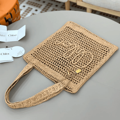 Chloé – Summer Banana Raffia Bag
