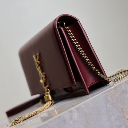 Yves Saint Laurent – Kate Small patent leather bag