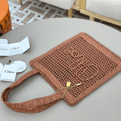Chloé – Summer Banana Raffia Bag