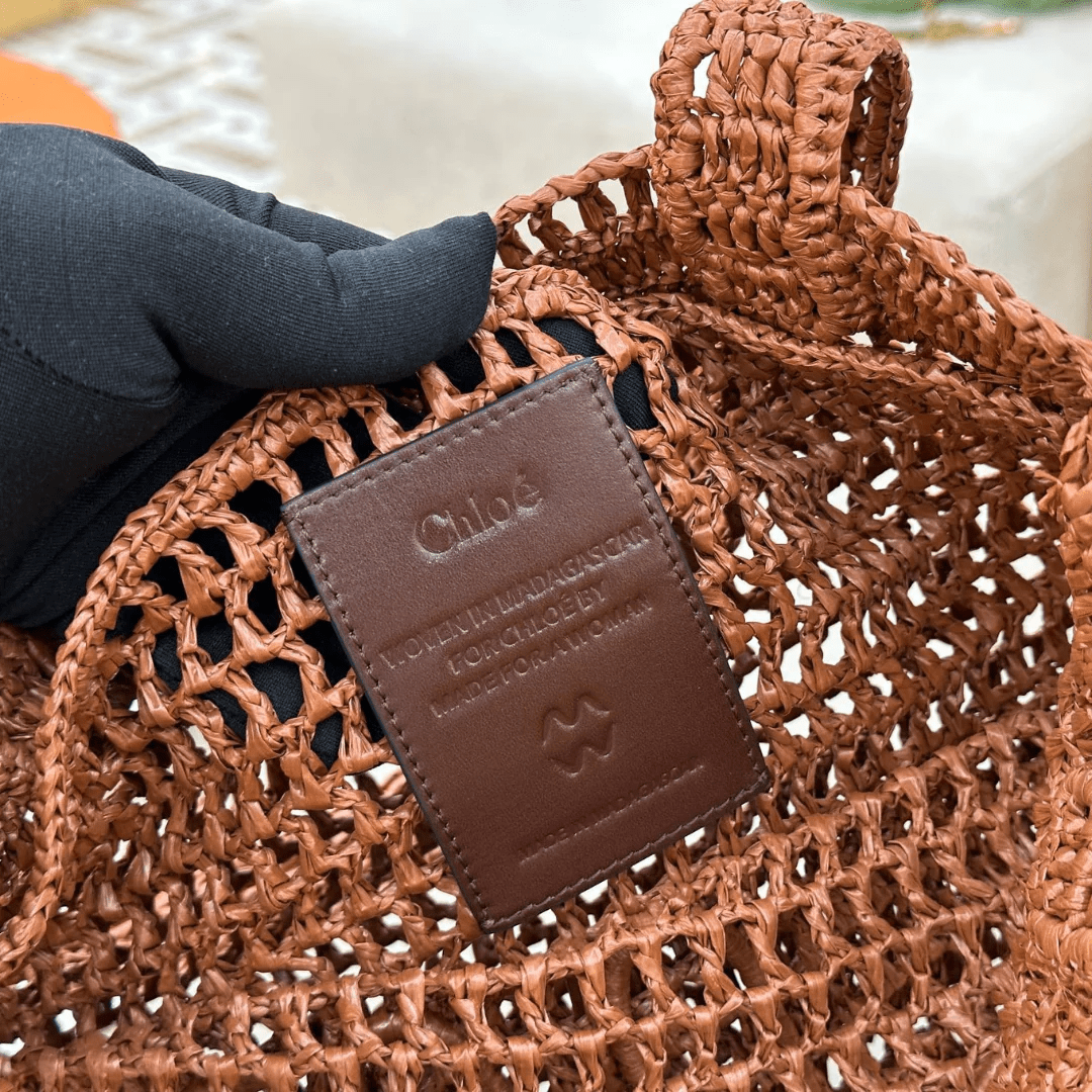 Chloé – Summer Banana Raffia Bag