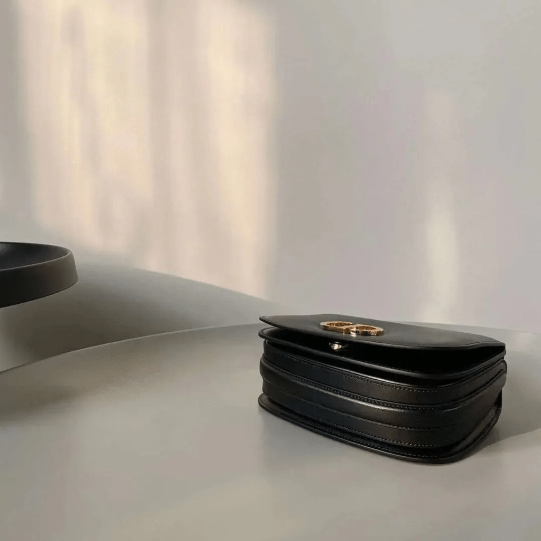 Dior 30 Montaigne Avenue Medium Top Handle Bag