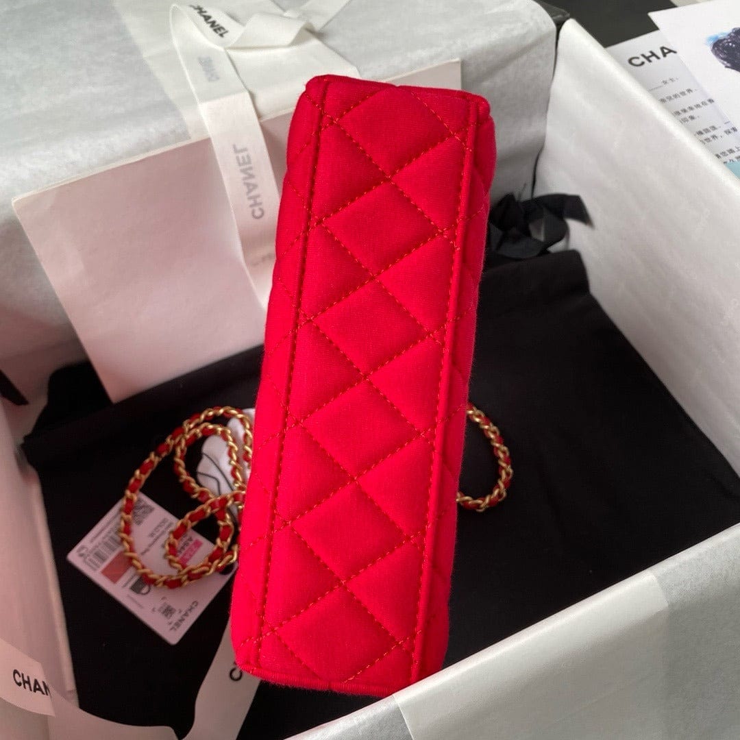 Chanel Matelassé Handbag – Red Canvas
