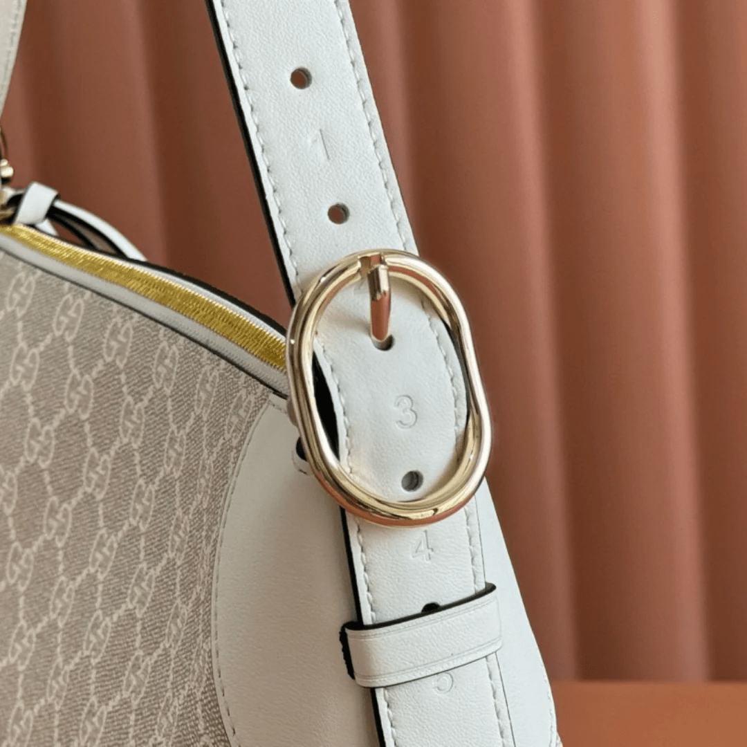 Small GG-Emblem-Shoulder Bag