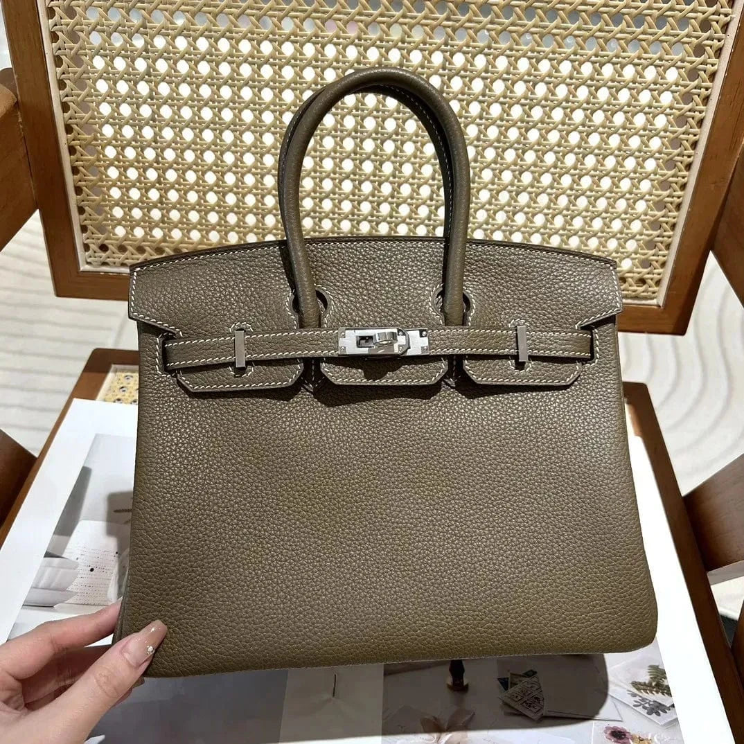 Hermès Birkin 25 HSS Craie/Gris Tourterelle In Togo Leather With Brushed Gold-Colored Fittings